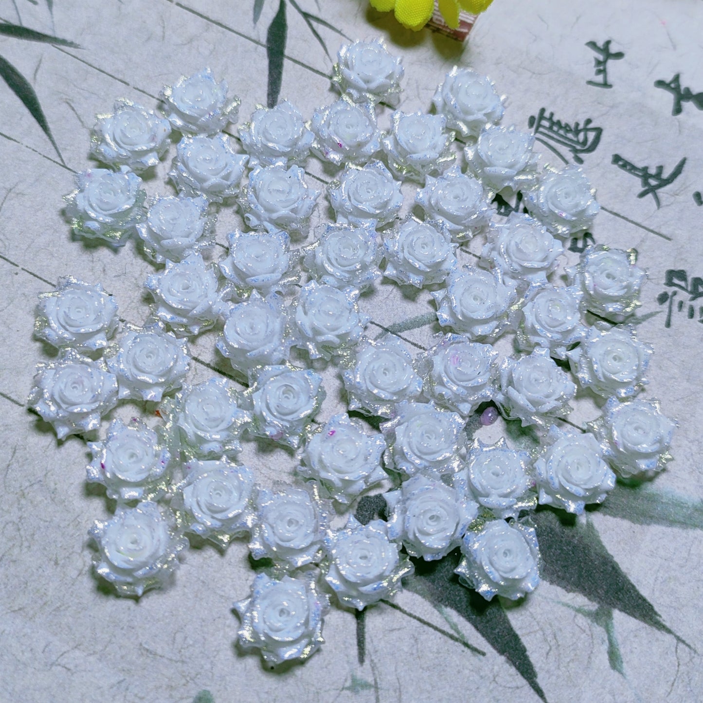 8mm&9mm soft resin true love rose &roses with no-hole and curl edge 20g per bag for nail&keychian&bracelet&car hangers