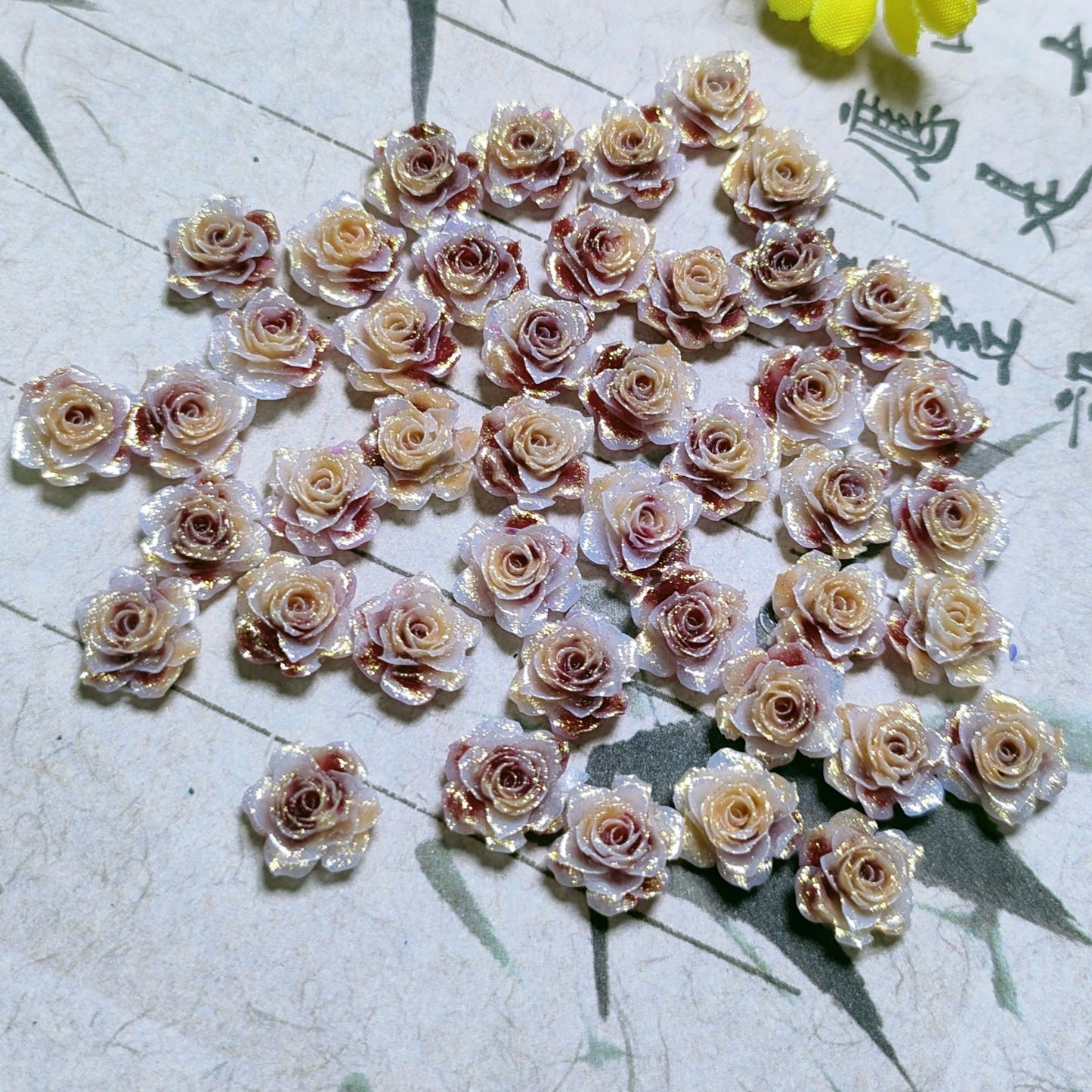 8mm&9mm soft resin true love rose &roses with no-hole and curl edge 20g per bag for nail&keychian&bracelet&car hangers