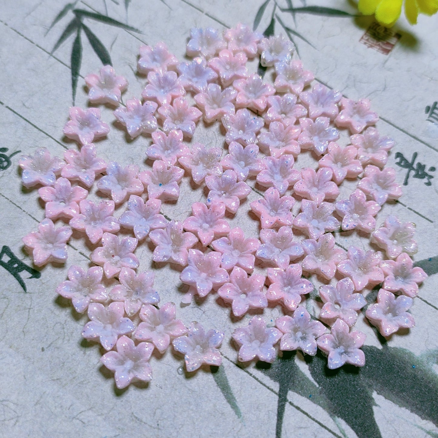 7mm&8mm resin soft roses with no-hole&lotus&lily with hole 20g per bag for nail&keychian&bracelet&car hangers