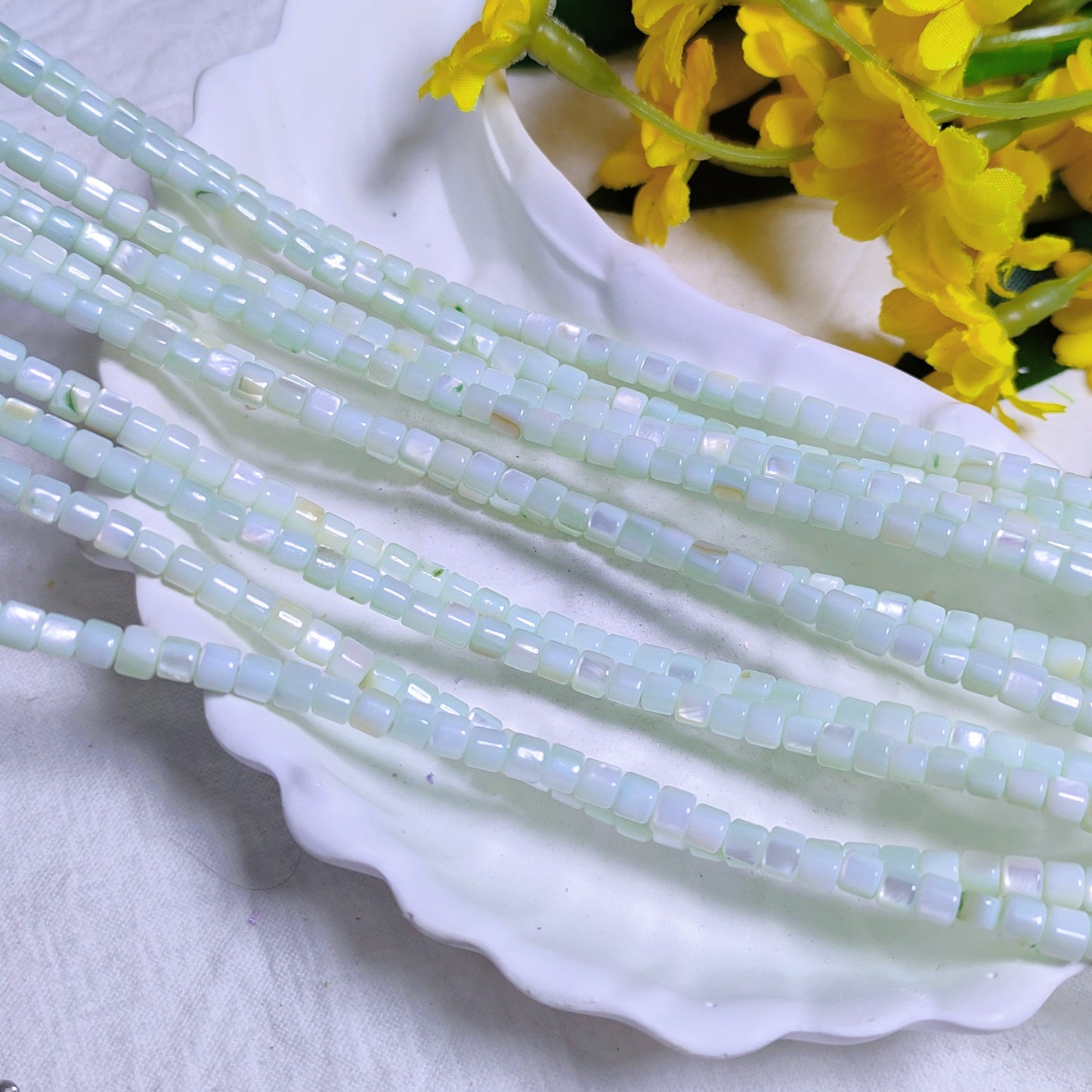 3.5mm natural fresh water pressed shell colored cylindrical beads for DIY bracelet&necklace&keychian etc