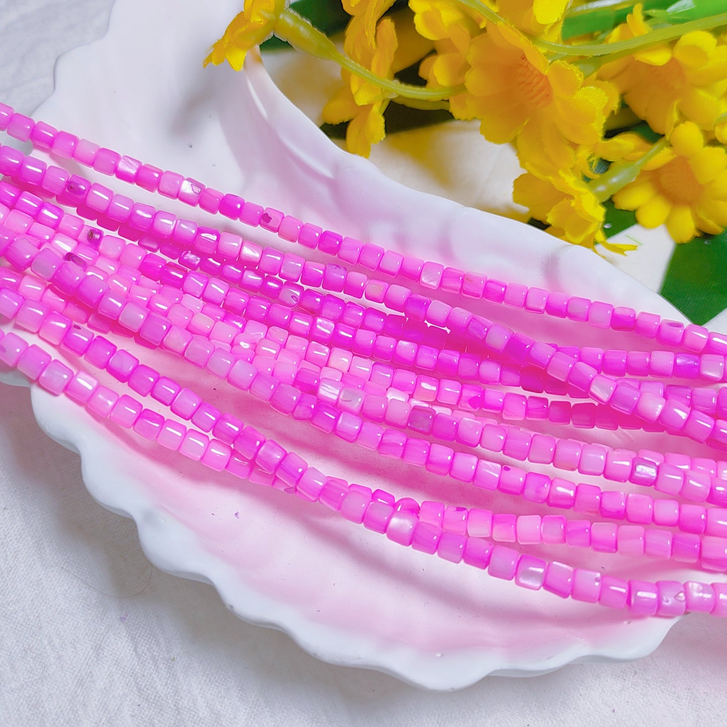 3.5mm natural fresh water pressed shell colored cylindrical beads for DIY bracelet&necklace&keychian etc