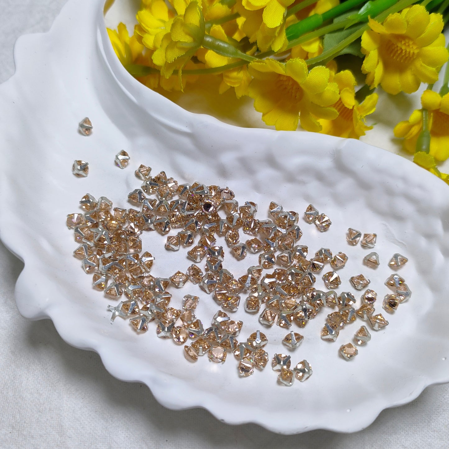 4mm diamond zircon rhinestones with golden and silver base for DIY bracelet & necklace