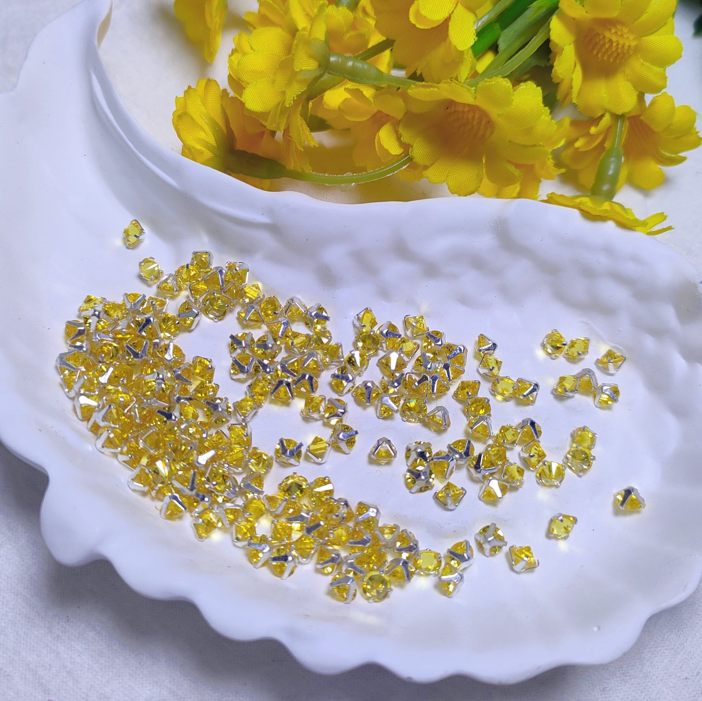 4mm diamond zircon rhinestones with golden and silver base for DIY bracelet & necklace