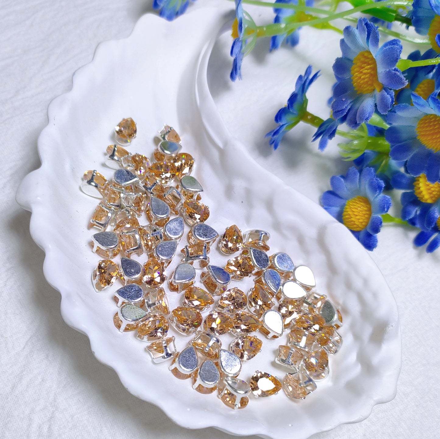 6x8mm tear drop zircon rhinestones with silver base for DIY bracelet & necklace