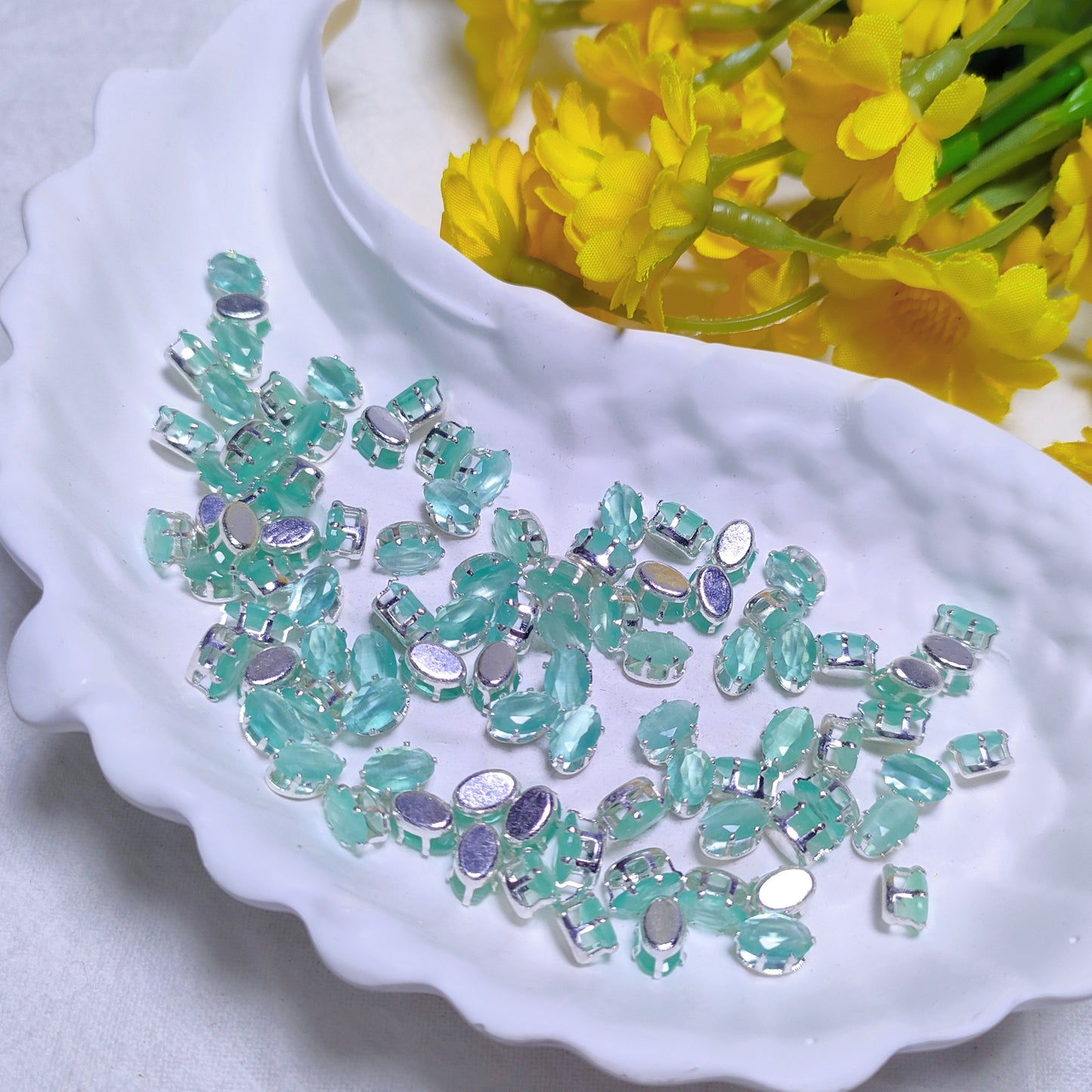 4x6mm oval zircon rhinestones with golden and silver base for DIY bracelet & necklace