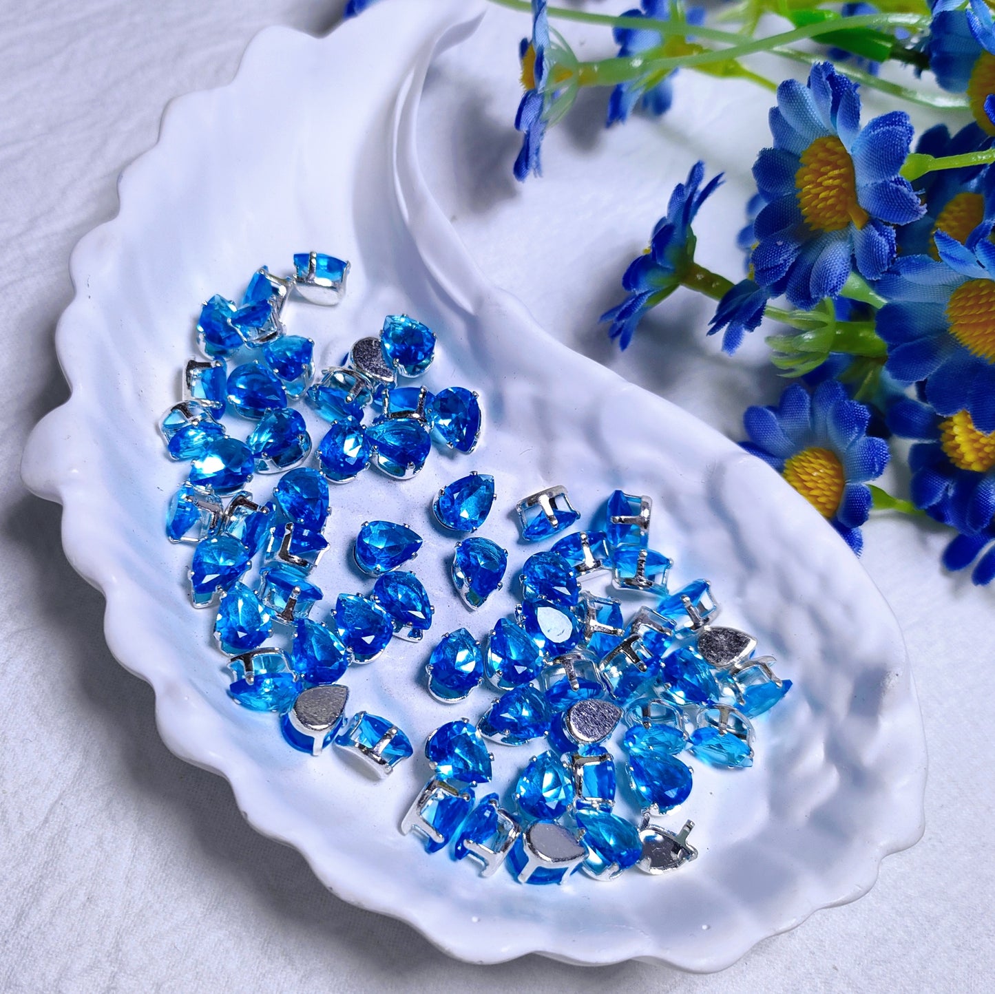 6x8mm tear drop zircon rhinestones with silver base for DIY bracelet & necklace