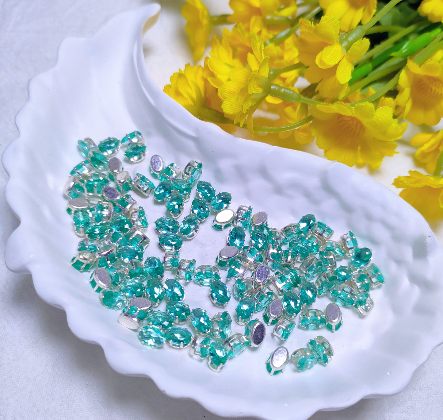 4x6mm oval zircon rhinestones with golden and silver base for DIY bracelet & necklace