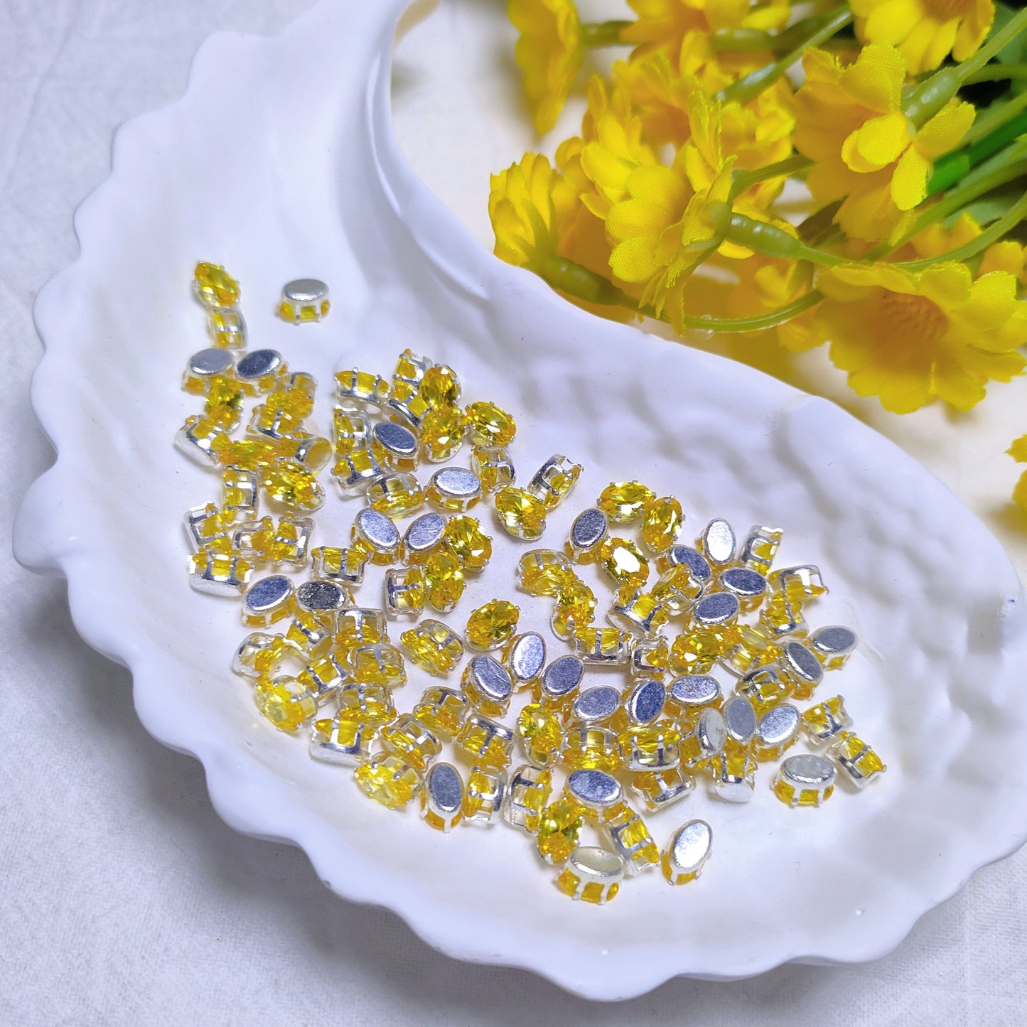 4x6mm oval zircon rhinestones with golden and silver base for DIY bracelet & necklace